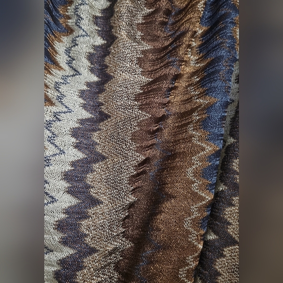 KARINA GRIMALDI Metallic zigzag strapless romper tie front. Size Small - Picture 11 of 13